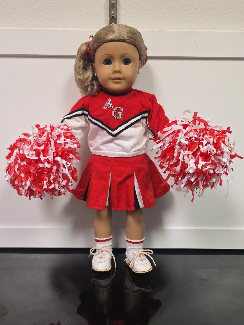American Girl Truly Me #23 Retired Doll Complete Cheerleader Outfit